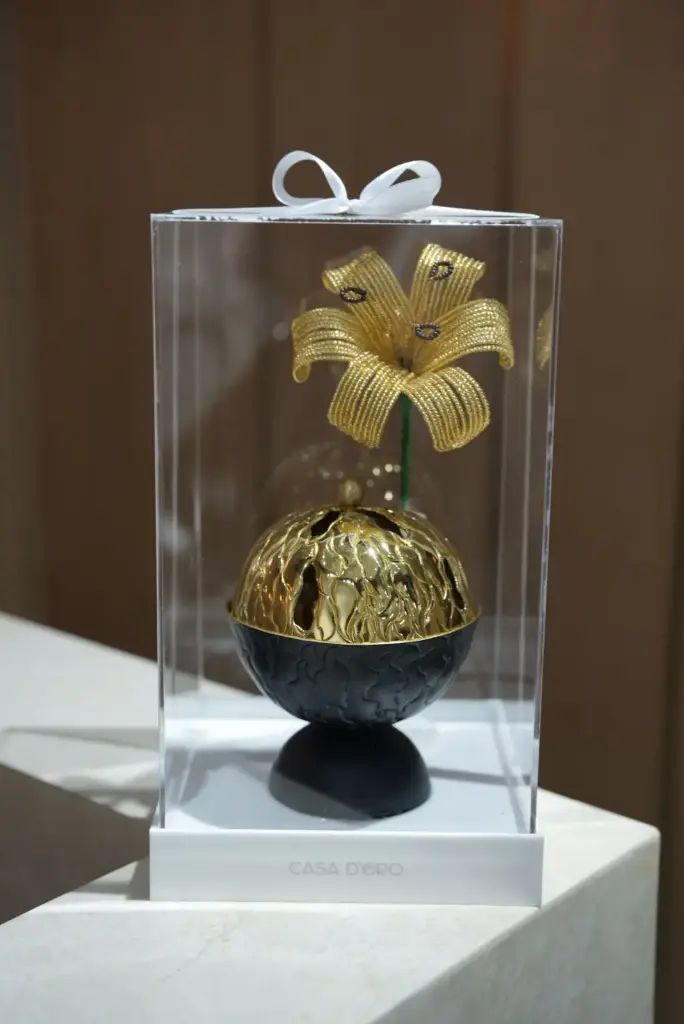 Flame Madkhan Acrylic With Flower 