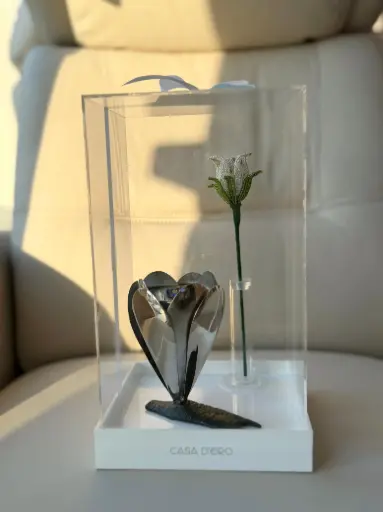 Magnolia gift box silver with book mark beads    