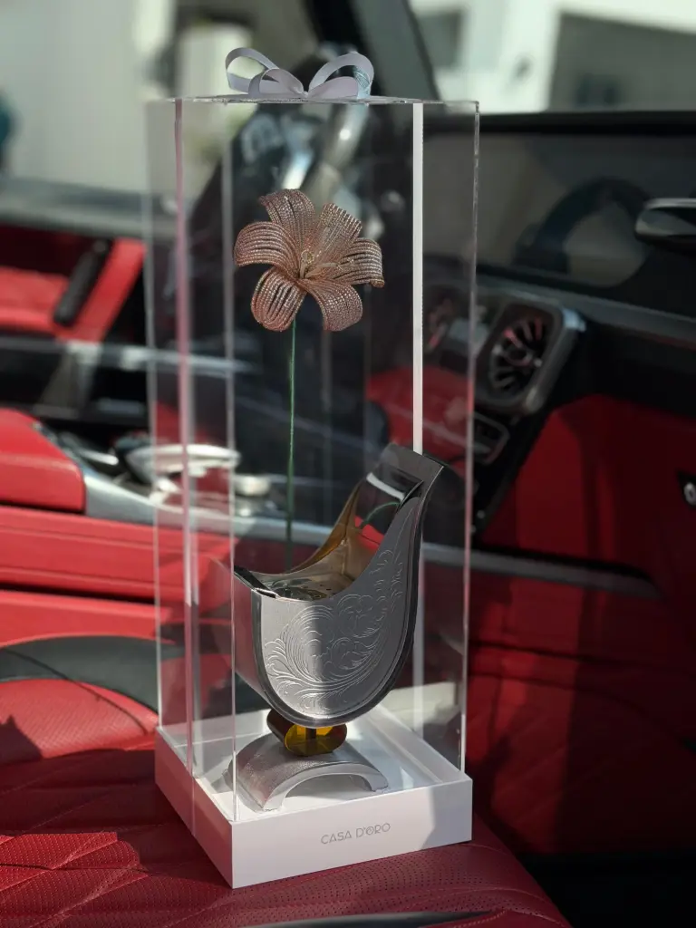 Deco Madkhan Gift Set With Tooma Flowers