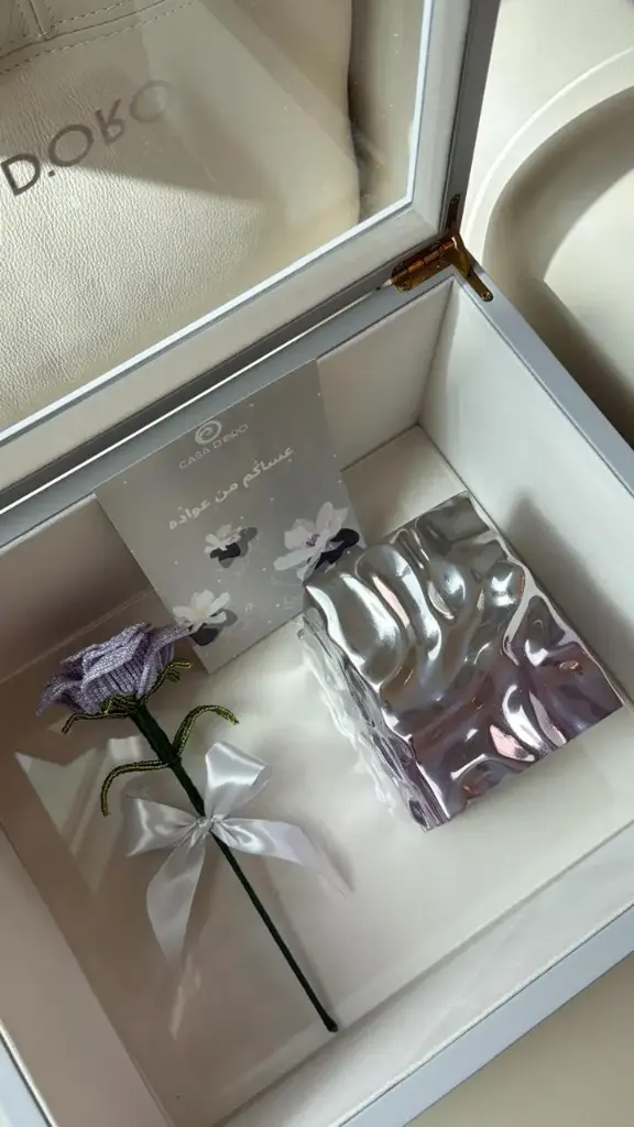 Cube Madkhan Purple Wooden box With Flower
