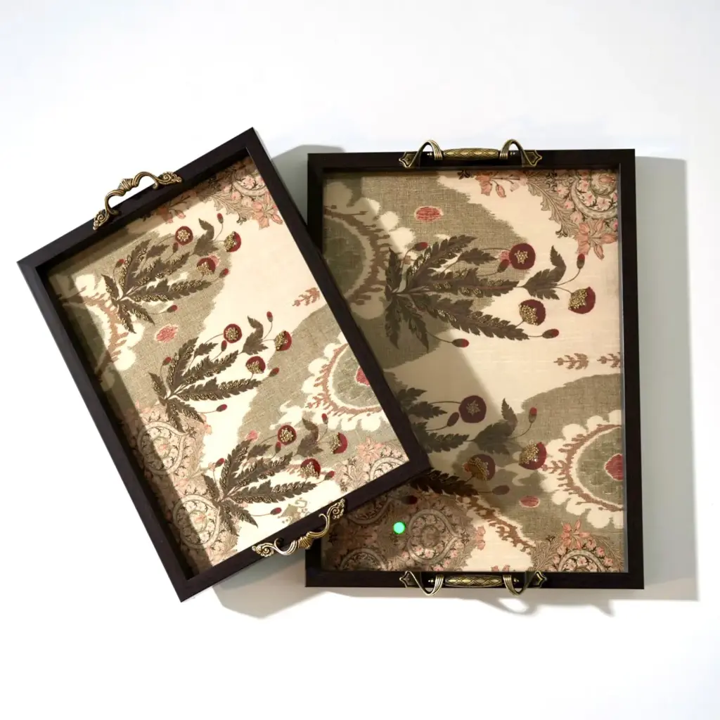 Summer embroidered Tray Medium d2